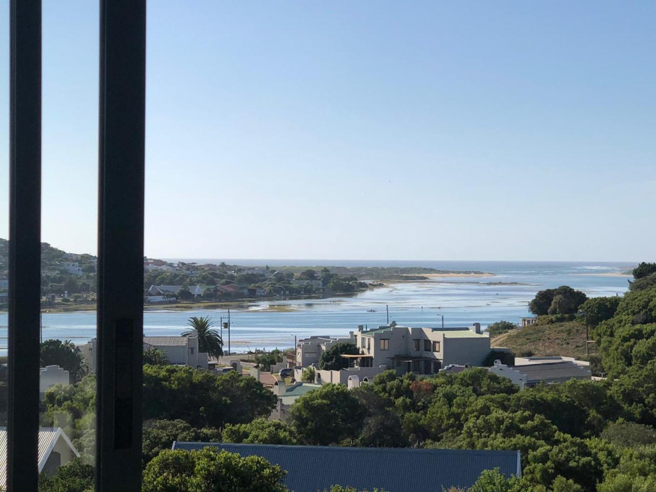 Karee Manor Guesthouse Stilbaai Eksteriør billede