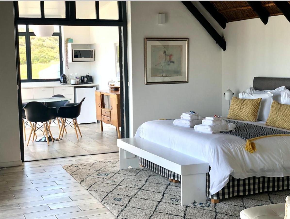 Karee Manor Guesthouse Stilbaai Eksteriør billede